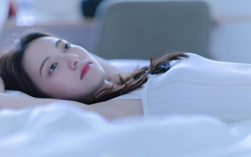 新婚前夜未婚妻推遲婚禮，全為了白月光
